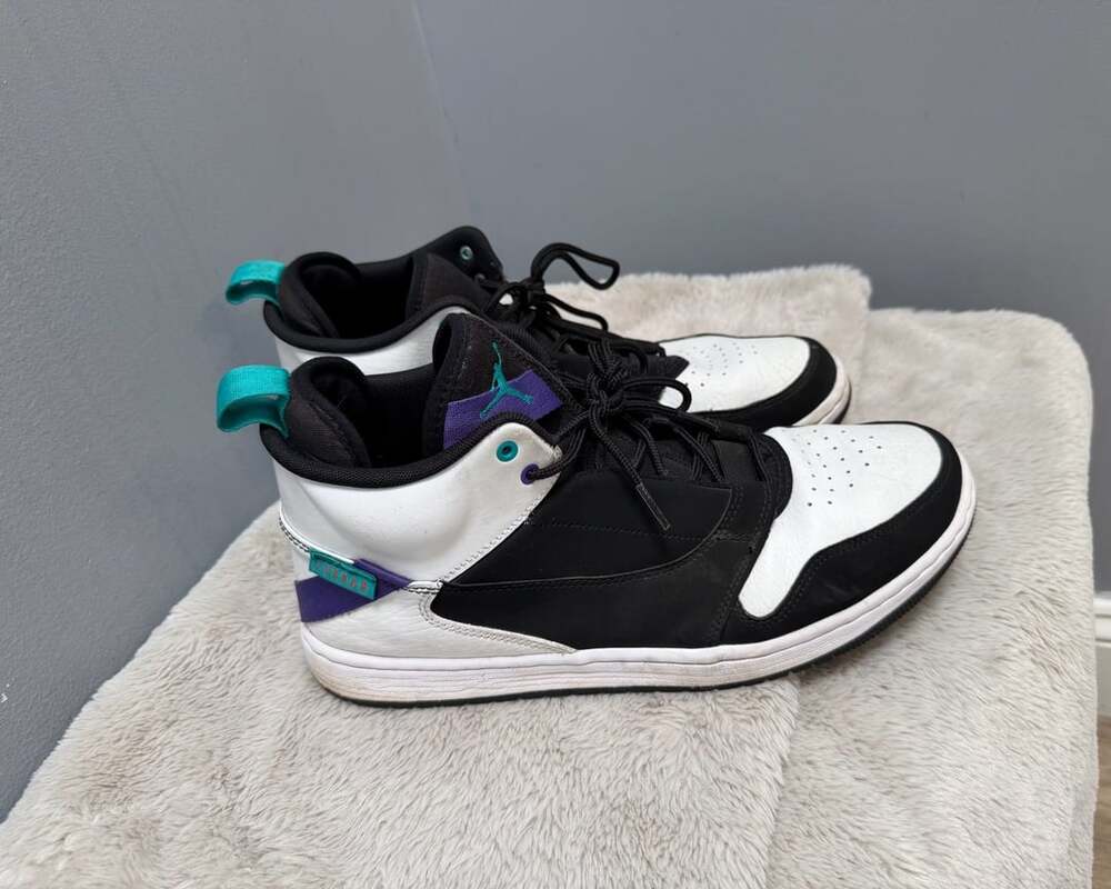 Air Jordan Fadeaway Mid Black White Grape Mens 11 AO1329-035